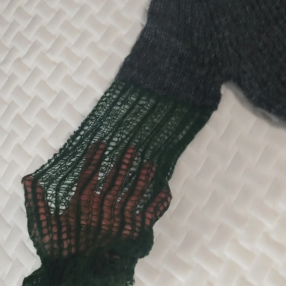 Knit sweater - Picture 2 of 3